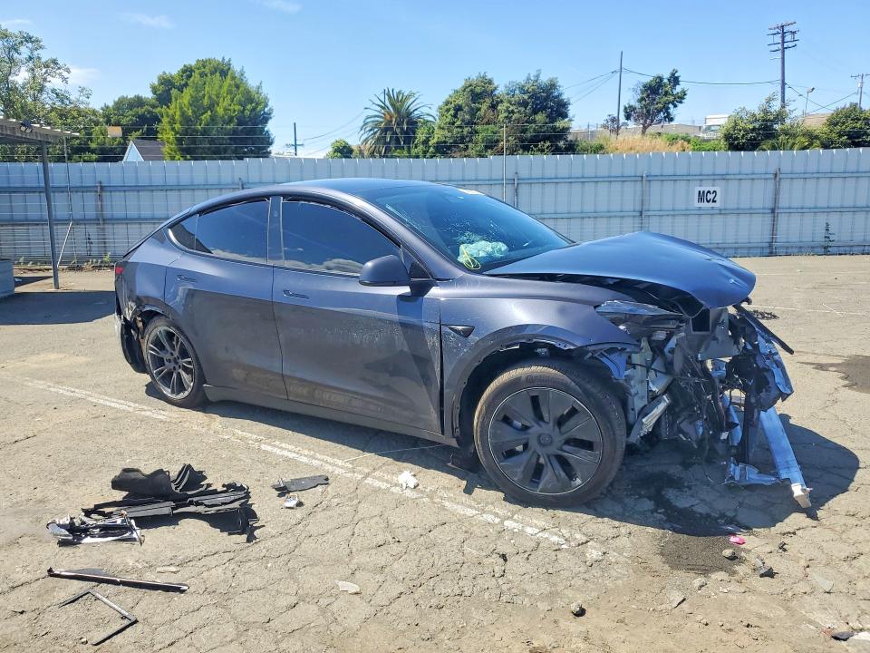 Продаж на аукціоні авто 2025 Tesla Model Y, vin: 7SAYGAEE8SF282064, номер лоту: 49968276