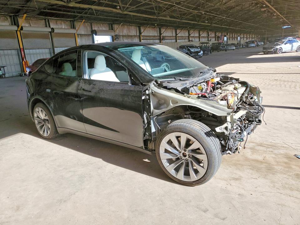 Продаж на аукціоні авто 2026 Tesla Model Y, vin: 7SAYGDEE4TF387705, номер лоту: 51138336