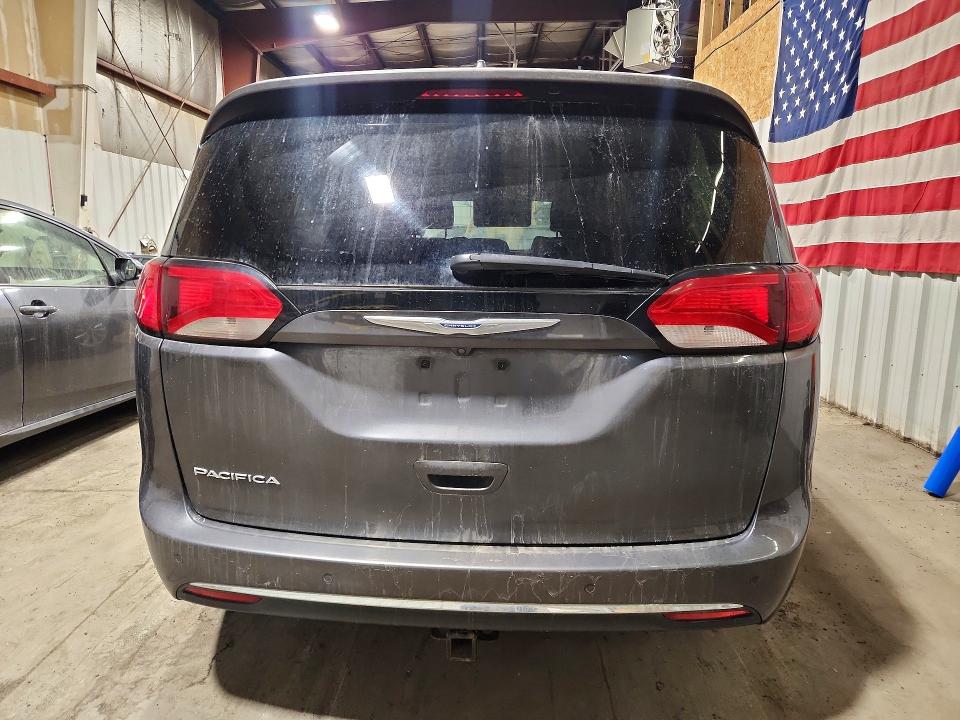 Продаж на аукціоні авто 2018 Chrysler Pacifica, vin: 2C4RC1BG1JR142864, номер лоту: 49667406