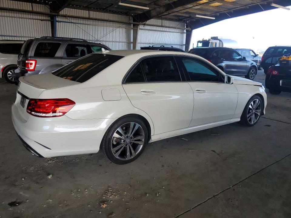 2014 Mercedes-benz E მანქანა იყიდება აუქციონზე, vin: WDDHF5KB5EB045790, აუქციონის ნომერი: 49685686