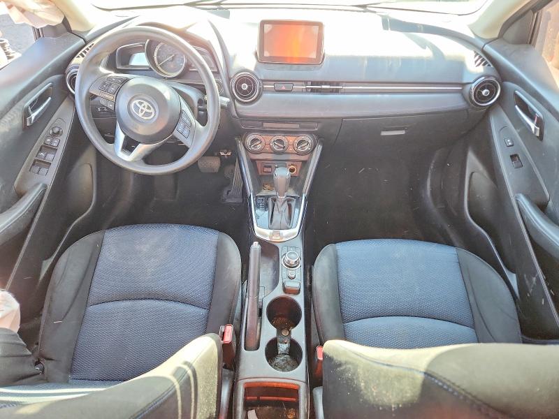 48504826 :رقم المزاد ، 3MYDLBYV6JY321747 vin ، 2018 Toyota Yaris Ia مزاد بيع