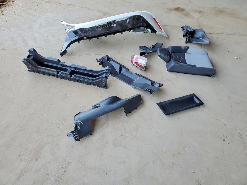 51079726 :رقم المزاد ، JTNA4MBE0N3176606 vin ، 2022 Toyota Corolla مزاد بيع