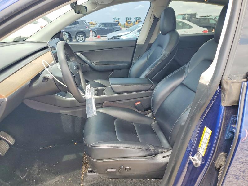 49486606 :رقم المزاد ، 5YJYGDEE4MF073891 vin ، 2021 Tesla Model Y مزاد بيع