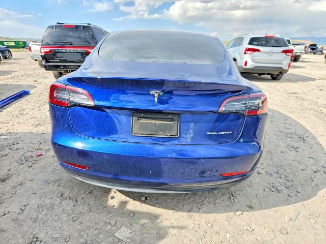 2022 Tesla Model 3 მანქანა იყიდება აუქციონზე, vin: 5YJ3E1EB1NF133048, აუქციონის ნომერი: 49570066