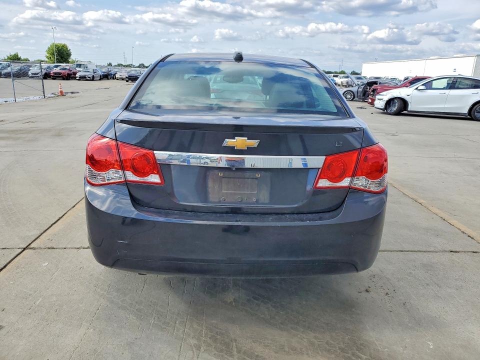 Продажа на аукционе авто 2015 Chevrolet Cruze, vin: 1G1PE5SB7F7160977, номер лота: 50856566