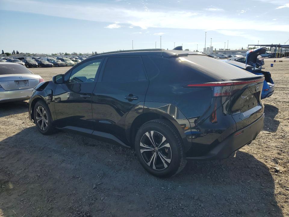 Продажа на аукционе авто 2023 Toyota Bz4x, vin: JTMAAAAA0PA026844, номер лота: 48633546