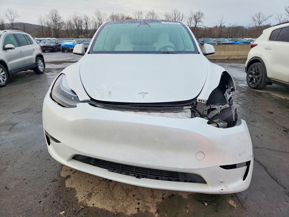 Продаж на аукціоні авто 2025 Tesla Model Y, vin: 7SAYGDEEXSA371309, номер лоту: 47975306