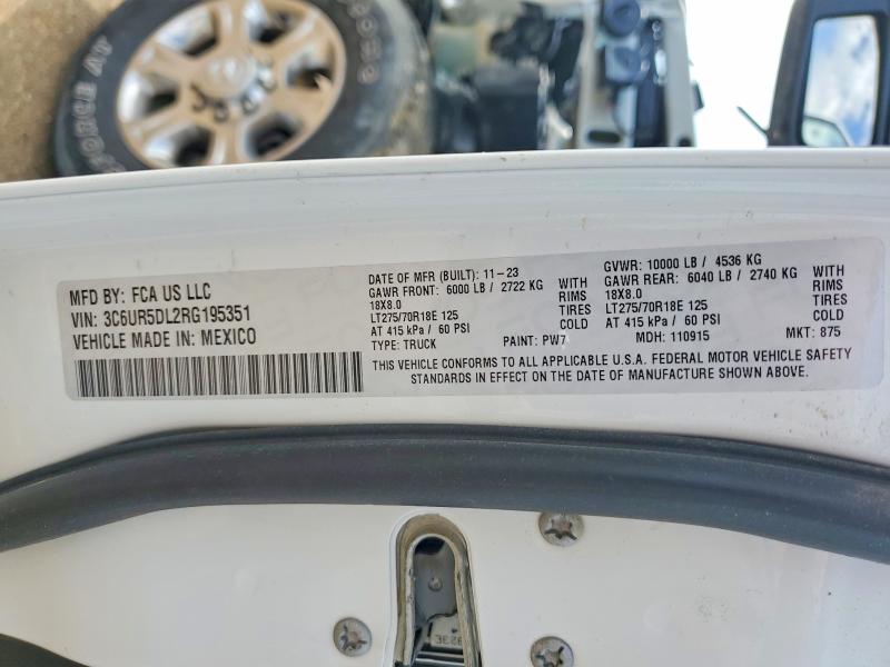 50303206 :رقم المزاد ، 3C6UR5DL2RG195351 vin ، 2024 Ram 2500 مزاد بيع