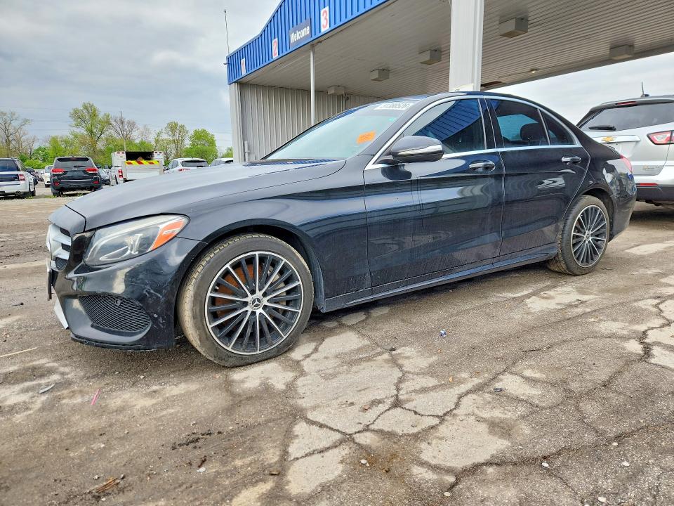 51380526 :رقم المزاد ، 55SWF4KB7FU020639 vin ، 2015 Mercedes-benz C مزاد بيع