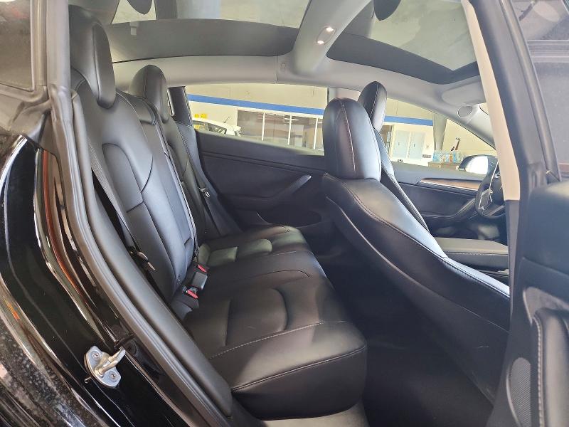 49449096 :رقم المزاد ، 5YJ3E1EC2PF468332 vin ، 2023 Tesla Model 3 مزاد بيع