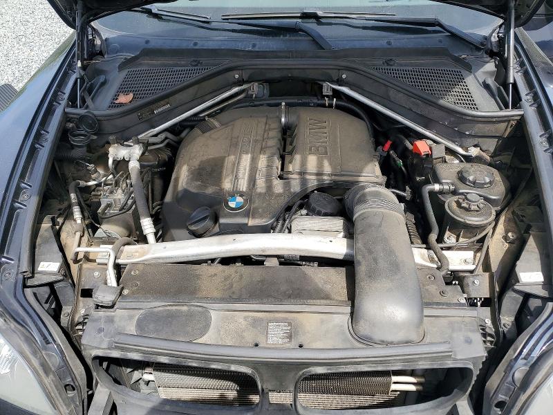 49094656 :رقم المزاد ، 5UXZV4C57D0E07165 vin ، 2013 Bmw X5 مزاد بيع