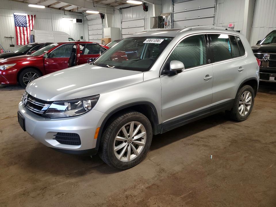 Aukcja sprzedaży 2017 Volkswagen Tiguan, vin: WVGSV7AX4HK020696, numer aukcji: 49641096