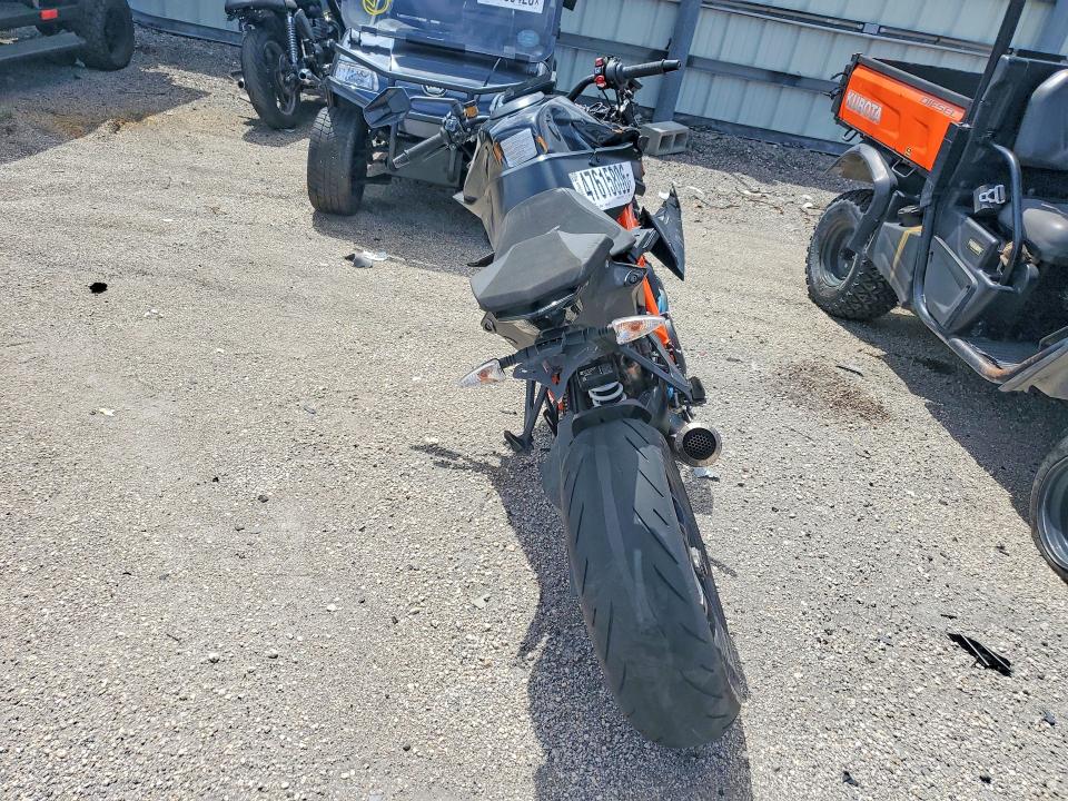 47615806 :رقم المزاد ، VBKV39408LM925729 vin ، 2020 Ktm 1290 مزاد بيع