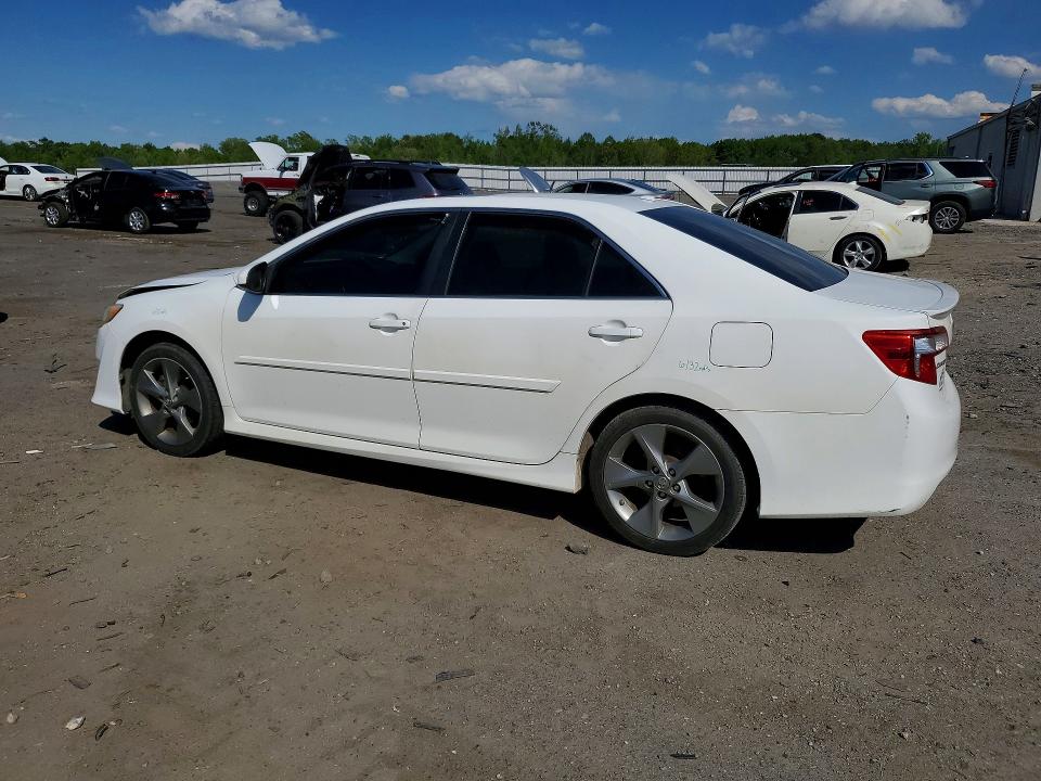 49768666 :رقم المزاد ، 4T1BF1FK3EU786443 vin ، 2014 Toyota Camry مزاد بيع