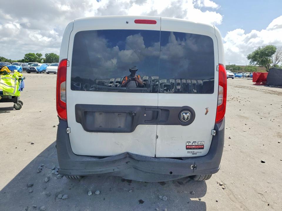 46728646 :رقم المزاد ، ZFBERFAT0G6B57421 vin ، 2016 Ram Promaster City مزاد بيع