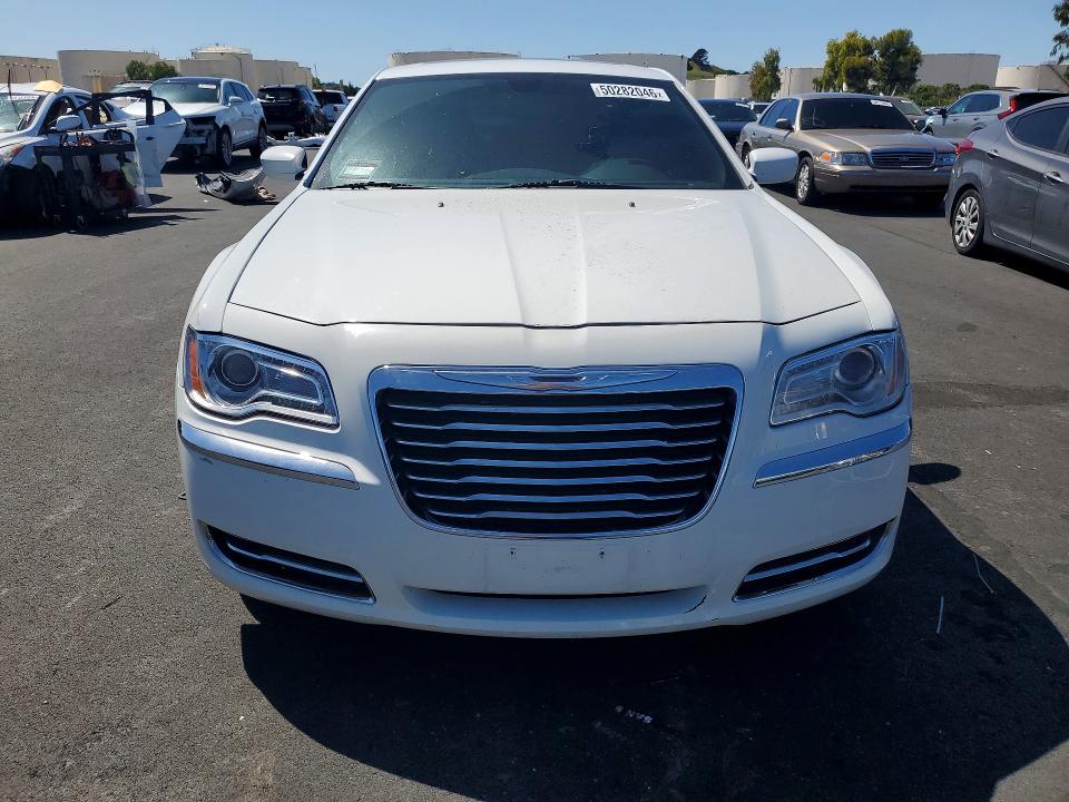 50282046 :رقم المزاد ، 2C3CCAAG3EH382618 vin ، 2014 Chrysler 300 مزاد بيع