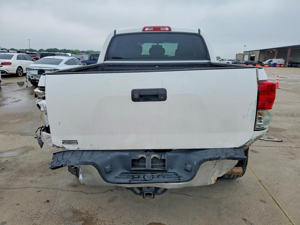 50460196 :رقم المزاد ، 5TFDW5F11CX267401 vin ، 2012 Toyota Tundra مزاد بيع