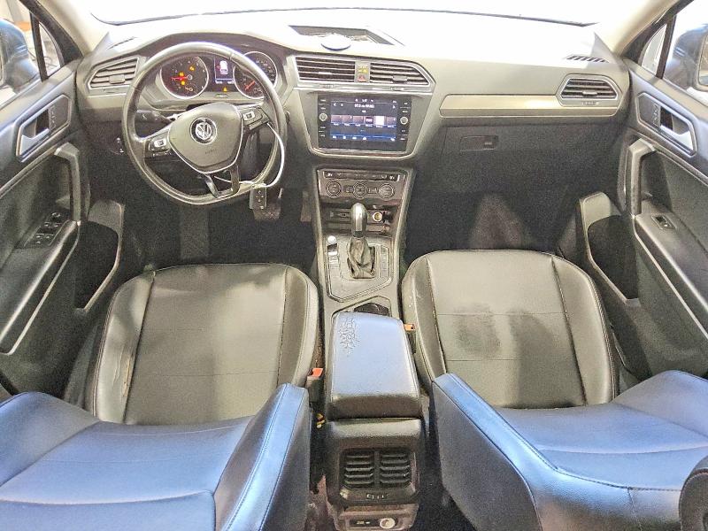 Продажа на аукционе авто 2020 Volkswagen Tiguan, vin: 3VV3B7AX2LM113964, номер лота: 79464895