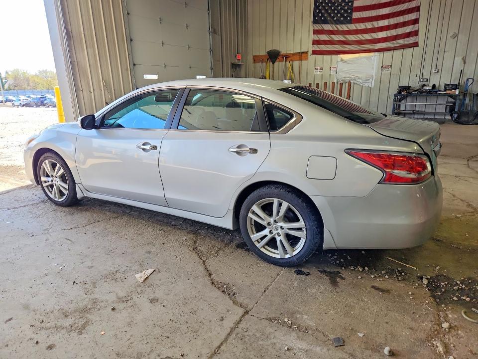 50051846 :رقم المزاد ، 1N4BL3AP7FC104110 vin ، 2015 Nissan Altima مزاد بيع