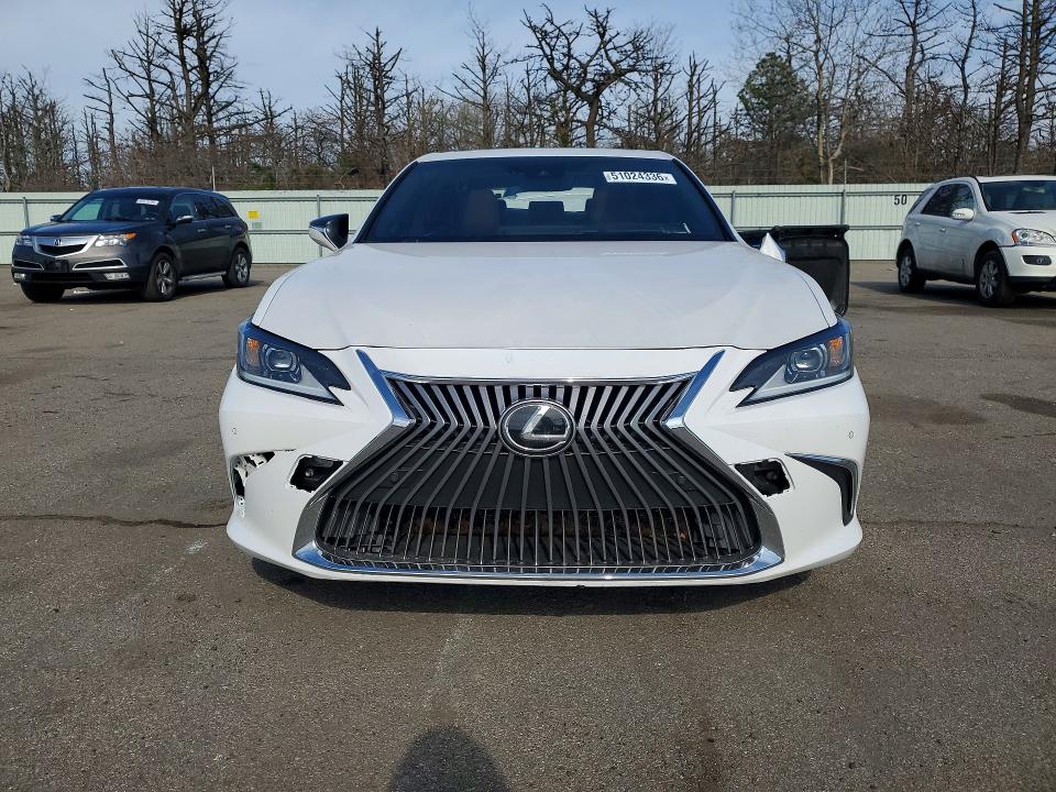 Продажа на аукционе авто 2022 Lexus Es 250, vin: 58AD11D17NU008463, номер лота: 51024336