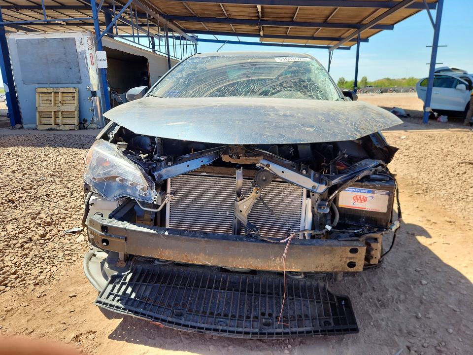 51608526 :رقم المزاد ، 2T1BURHE1JC091983 vin ، 2018 Toyota Corolla مزاد بيع