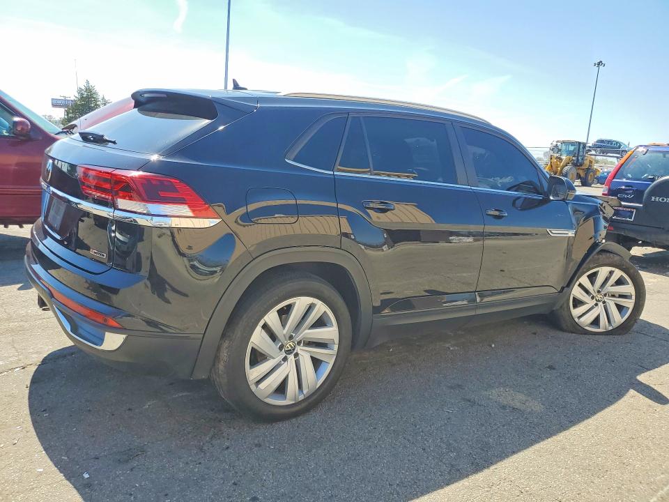 2022 Volkswagen Atlas Cross Sport მანქანა იყიდება აუქციონზე, vin: 1V2HE2CA3NC228423, აუქციონის ნომერი: 49064426