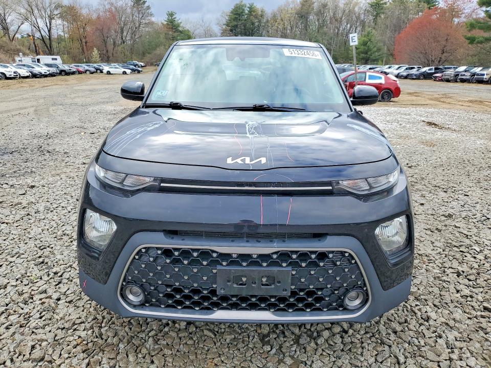 51332456 :رقم المزاد ، KNDJ33AU0N7163664 vin ، 2022 Kia Soul مزاد بيع