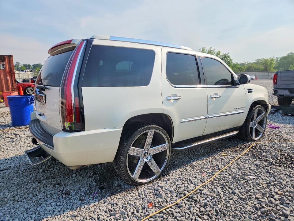 Продаж на аукціоні авто 2007 Cadillac Escalade, vin: 1GYFK63887R158109, номер лоту: 49052666