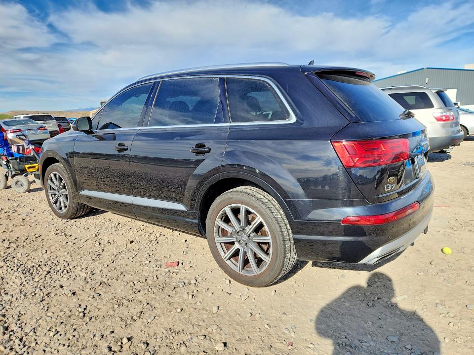 2017 Audi Q7 მანქანა იყიდება აუქციონზე, vin: WA1LAAF79HD041536, აუქციონის ნომერი: 47916556
