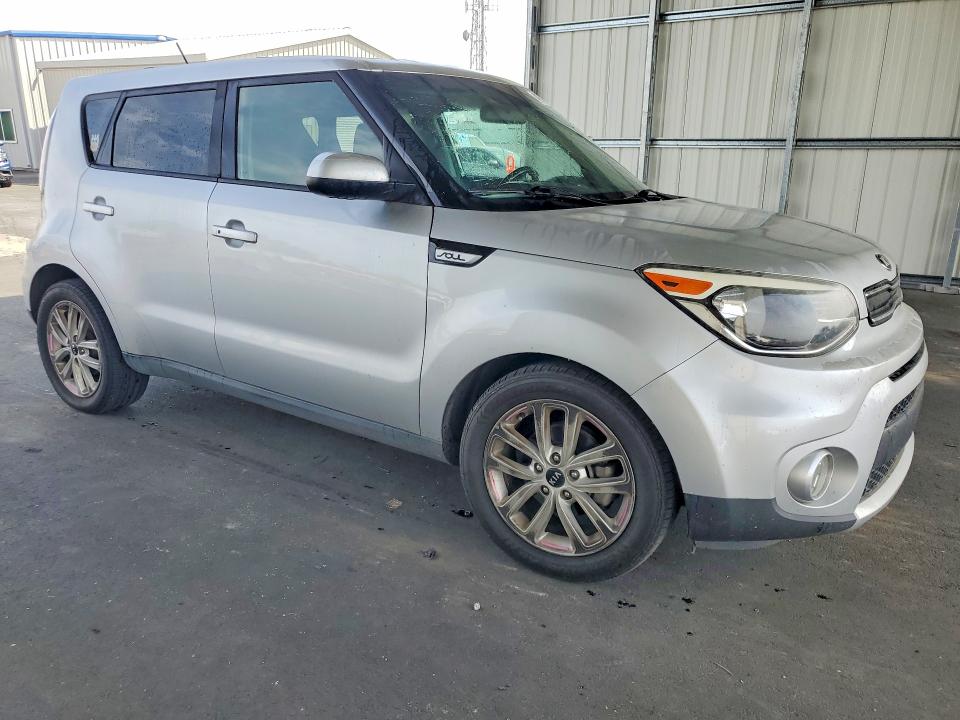 Продажа на аукционе авто 2017 Kia Soul, vin: KNDJP3A50H7463254, номер лота: 49366276