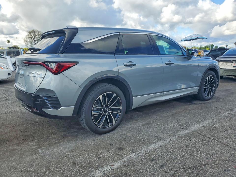 2024 Acura Zdx მანქანა იყიდება აუქციონზე, vin: 4W5KHMRK7RZ517501, აუქციონის ნომერი: 49764026