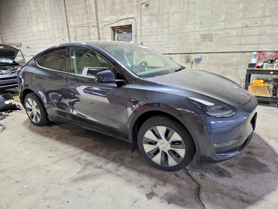 49793916 :رقم المزاد ، 7SAYGDEEXRA286299 vin ، 2024 Tesla Model Y مزاد بيع