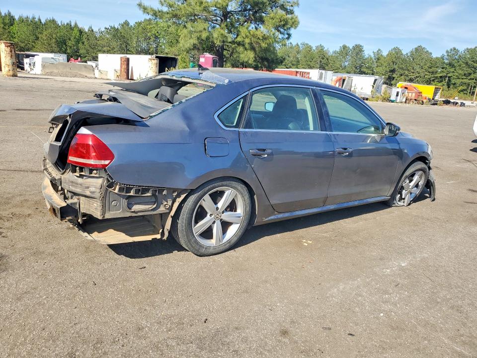 Продаж на аукціоні авто 2013 Volkswagen Passat, vin: 1VWBH7A37DC129082, номер лоту: 50345736