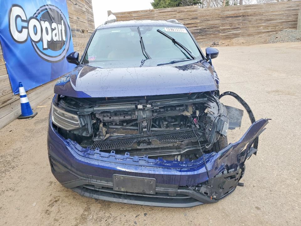 49790986 :رقم المزاد ، 3VV2B7AX9NM135250 vin ، 2022 Volkswagen Tiguan مزاد بيع