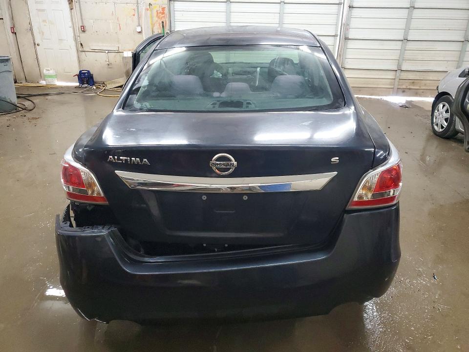 2015 Nissan Altima მანქანა იყიდება აუქციონზე, vin: 1N4AL3AP8FC581253, აუქციონის ნომერი: 48473326