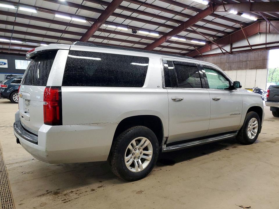 51518806 :رقم المزاد ، 1GNSKJKC8FR556990 vin ، 2015 Chevrolet Suburban مزاد بيع