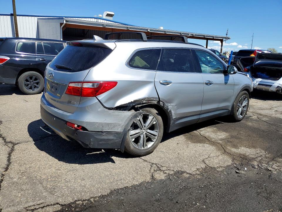 2015 Hyundai Santa Fe მანქანა იყიდება აუქციონზე, vin: KM8SRDHF4FU108729, აუქციონის ნომერი: 48606536