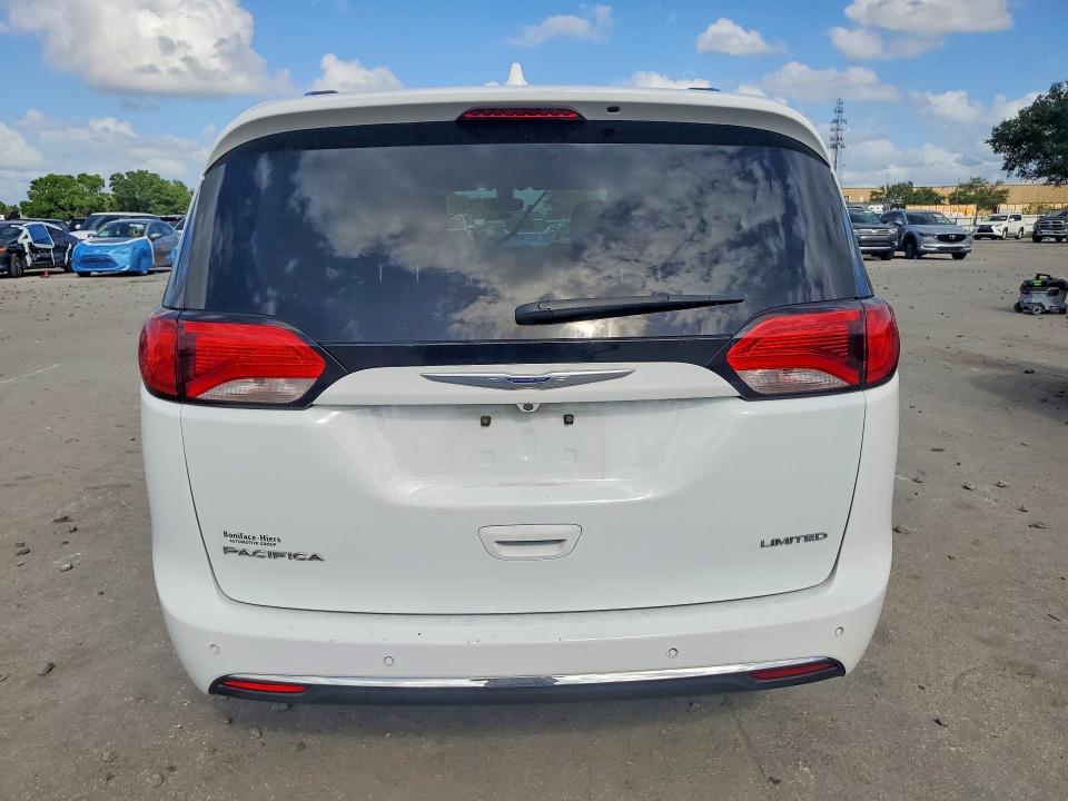 Продаж на аукціоні авто 2020 Chrysler Pacifica, vin: 2C4RC1GG0LR269021, номер лоту: 49090196