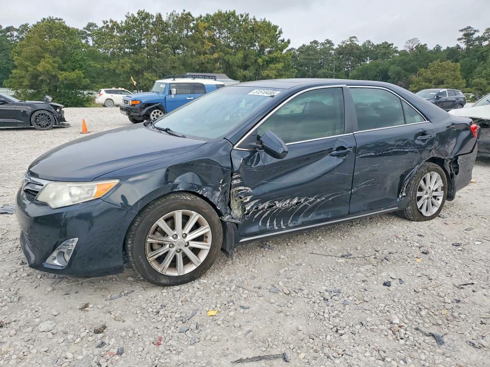 51518486 :رقم المزاد ، 4T1BF1FK5CU171079 vin ، 2012 Toyota Camry مزاد بيع