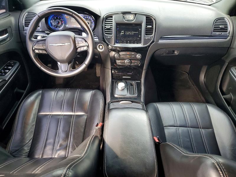 47266046 :رقم المزاد ، 2C3CCAGG0JH141438 vin ، 2018 Chrysler 300 مزاد بيع