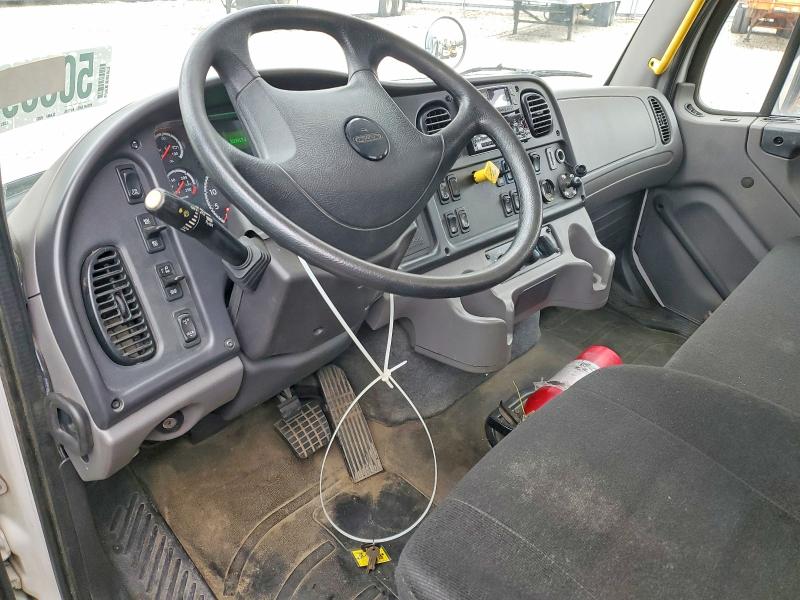 Продаж на аукціоні авто 2020 Freightliner M2, vin: 3ALHCYD25LDLT7784, номер лоту: 50389286