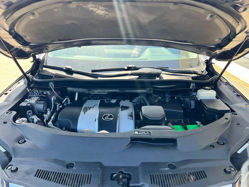 50693616 :رقم المزاد ، 2T2BZMCA8JC138768 vin ، 2018 Lexus Rx 350 مزاد بيع