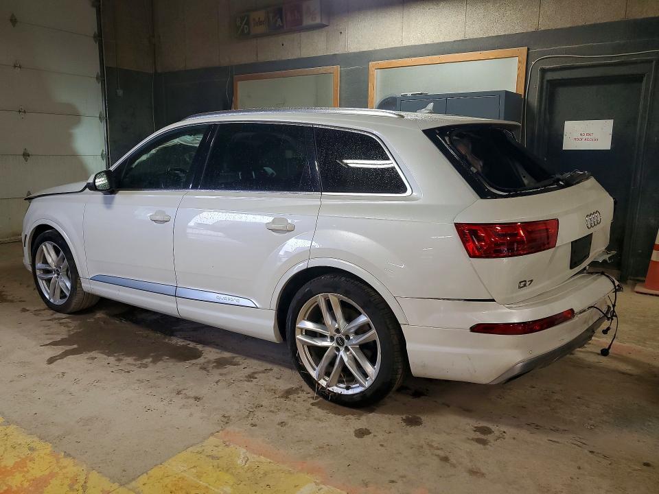 Продажа на аукционе авто 2017 Audi Q7, vin: WA1VAAF77HD016532, номер лота: 48111696