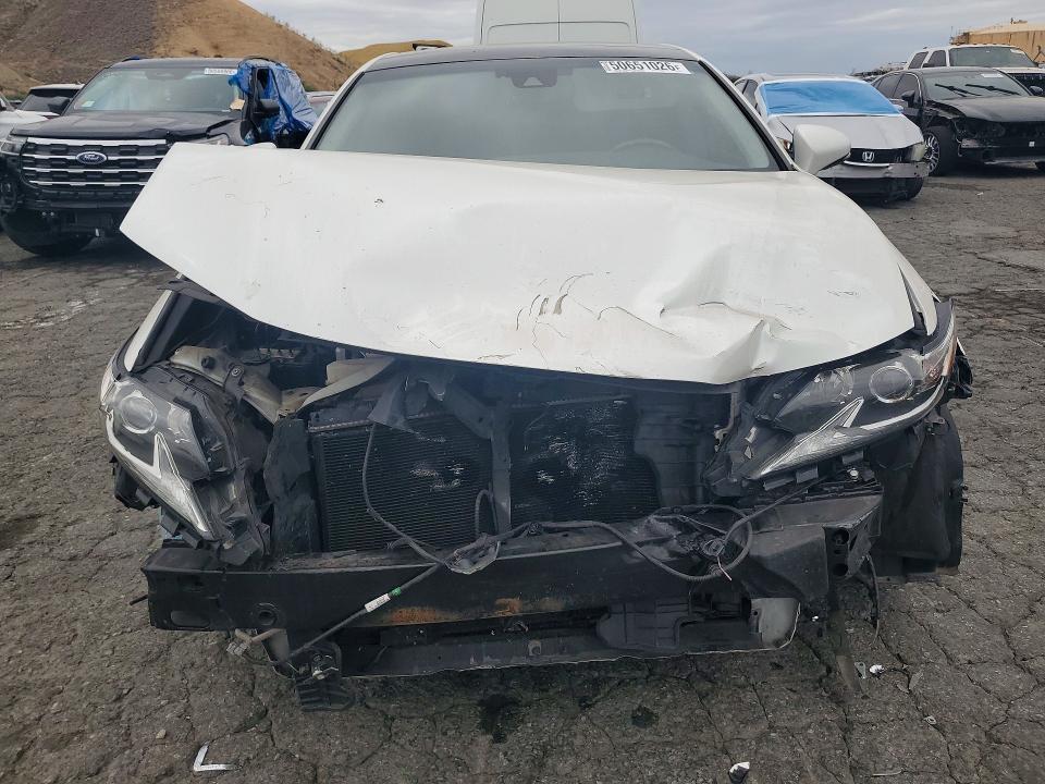 Продажа на аукционе авто 2018 Lexus Es, vin: 58ABK1GG1JU092942, номер лота: 50651026
