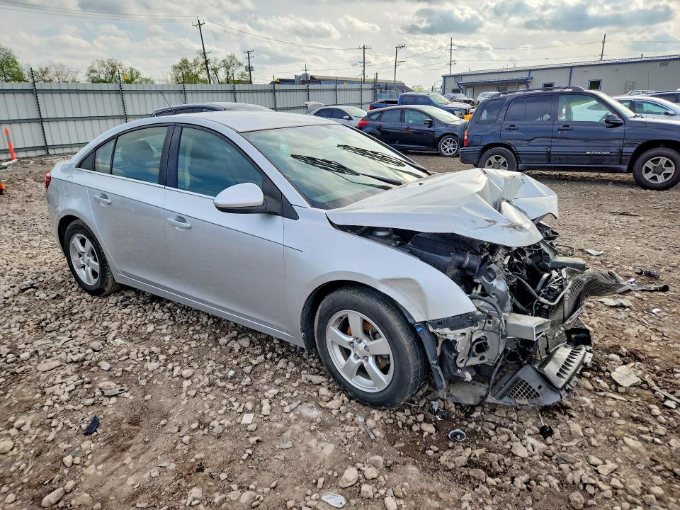51009516 :رقم المزاد ، 1G1PC5SB0F7139586 vin ، 2015 Chevrolet Cruze مزاد بيع