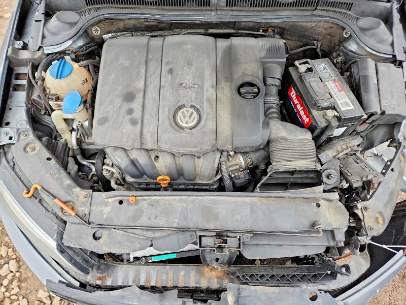 2011 Volkswagen Jetta მანქანა იყიდება აუქციონზე, vin: 3VWDX7AJ5BM323695, აუქციონის ნომერი: 49755196