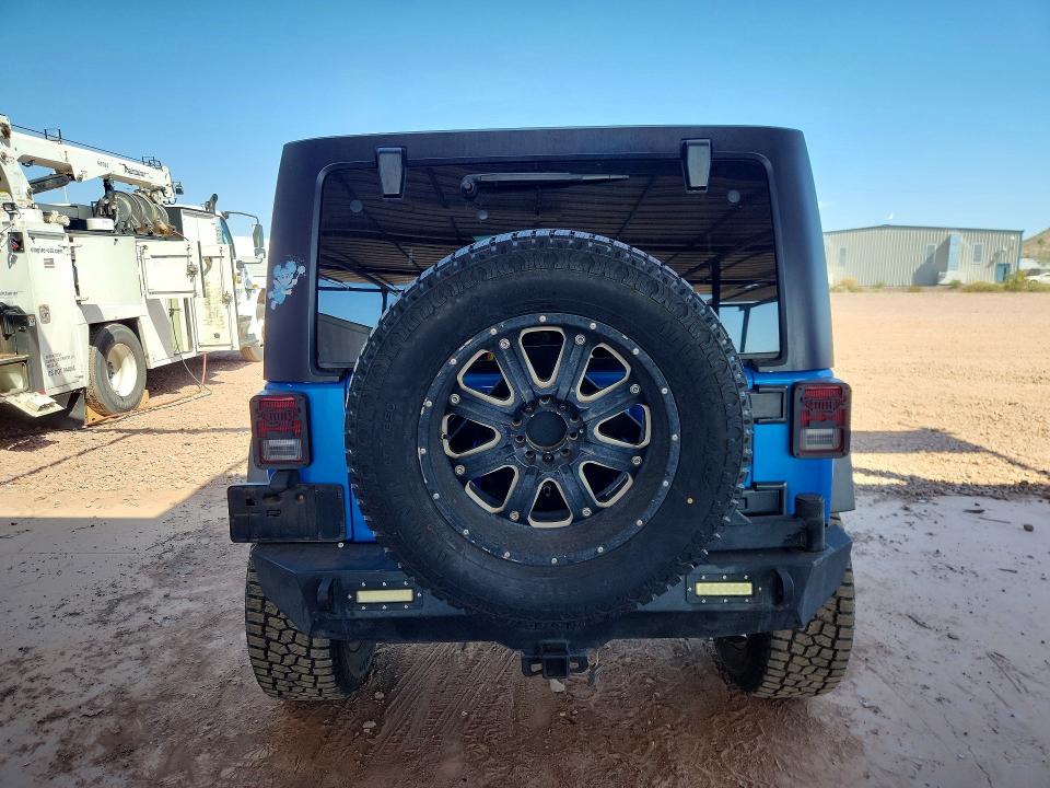 2015 Jeep Wrangler Unlimited მანქანა იყიდება აუქციონზე, vin: 1C4BJWDG6FL639894, აუქციონის ნომერი: 51666946