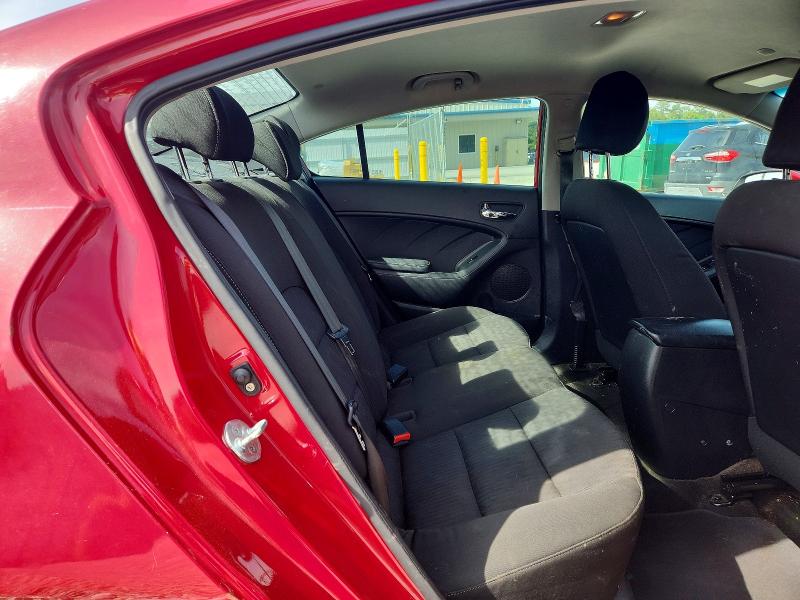51639606 :رقم المزاد ، KNAFK4A65G5460361 vin ، 2016 Kia Forte مزاد بيع