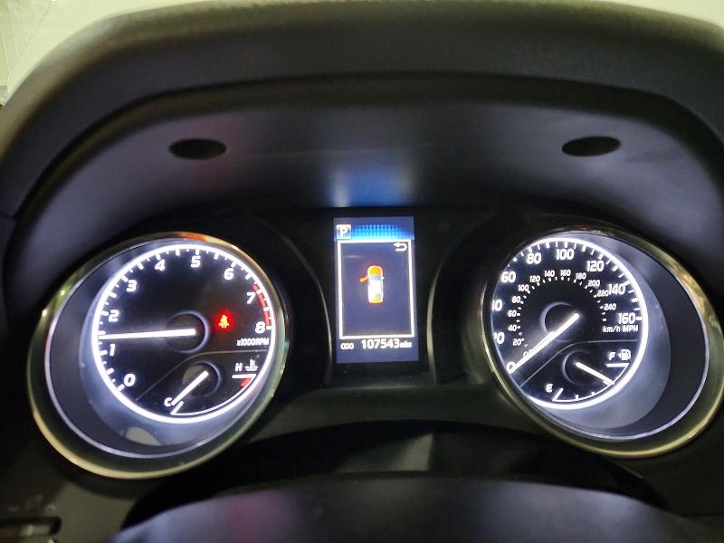 50460906 :رقم المزاد ، 4T1B11HK9KU192737 vin ، 2019 Toyota Camry مزاد بيع