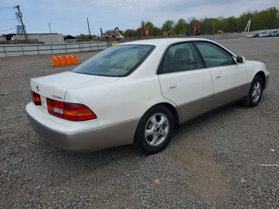 1997 Lexus Es მანქანა იყიდება აუქციონზე, vin: JT8BF22G9V5010497, აუქციონის ნომერი: 51090526